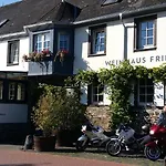 Weinhaus Fries * Kattenes