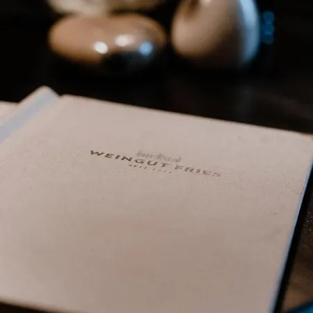 Weinhaus Fries Otel